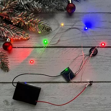 Музыкальный модуль с 4 желтыми светодиодами и мелодией "В лесу родилась елочка", сменная батарейка (ScrapIllumination)