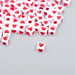 Набор бусин "Кубик. Красное сердечко" (АртУзор)