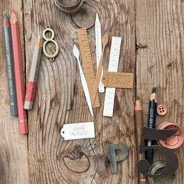 Нож "Учат в школе", 0,7х8,4 см (MimiCut)