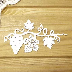 Украшение из чипборда "Маленькая виноградная лоза с виноградом" (Просто небо)