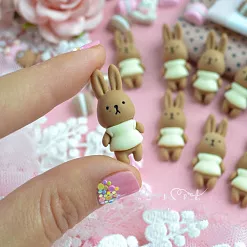 Миниатюра "Кроля коричневый", 1,5х3,3 см, 1шт (Югарт) Миниатюра "Кроля коричневый", 1,5х3,3 см, 1шт (Югарт)