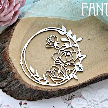 Чипборд "Рамка с розами 732", 9х8,5 см (Fantasy)