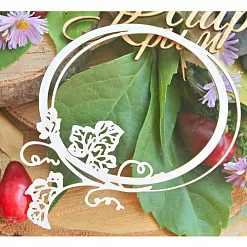 Украшение из чипборда "Рамка с веточкой" (ScrapКрым) Украшение из чипборда "Рамка с веточкой" (ScrapКрым)