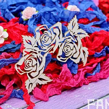 Украшение из чипборда "Венок из роз" (Fantasy)