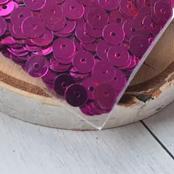 Набор круглых плоских пайеток "Фуксия" Набор круглых плоских пайеток "Фуксия"
