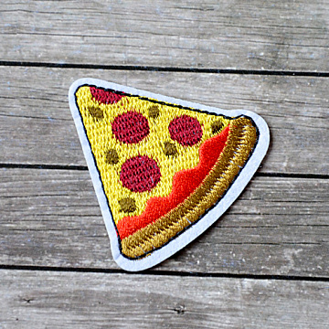 Термонаклейка с вышивкой "Пицца"